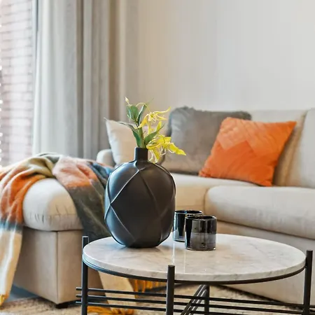 Apartment Fully Equipped With Lateral Sea View