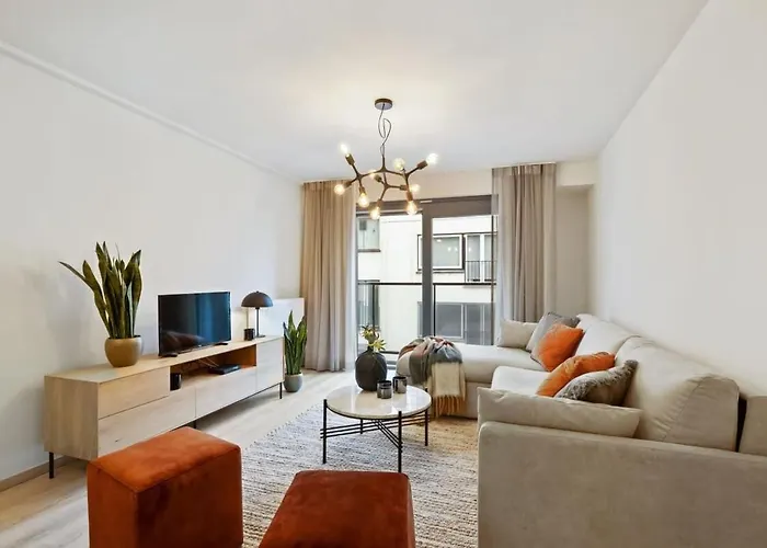 Fully Equipped With Lateral Sea View